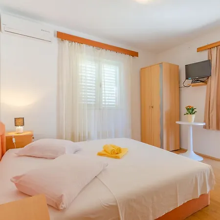 Two Olive Trees Оребич