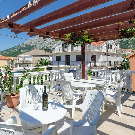 Two Olive Trees Апартаменты *