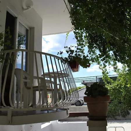 Two Olive Trees Lägenhet Orebić