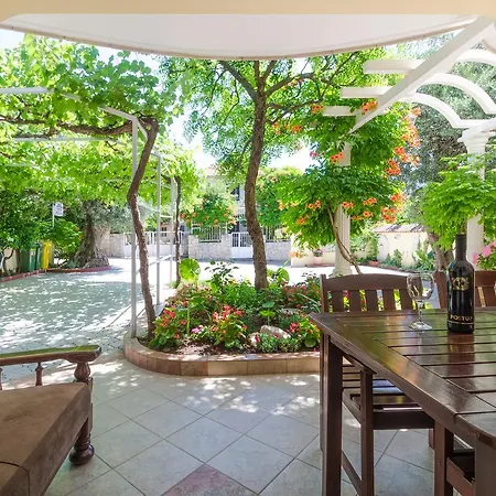 Lägenhet Two Olive Trees *