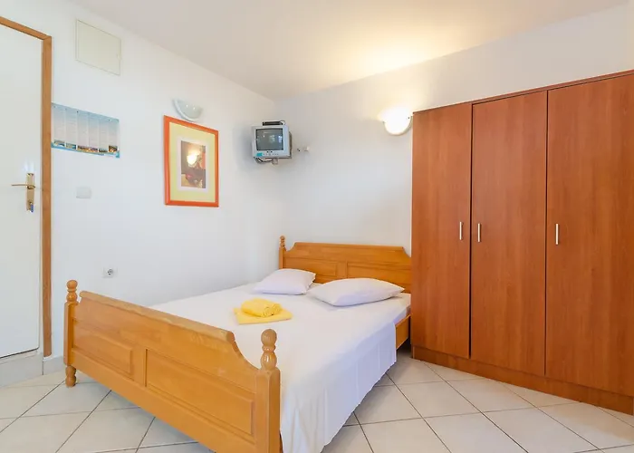 아파트 Two Olive Trees