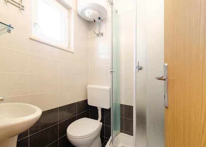 아파트 Two Olive Trees *